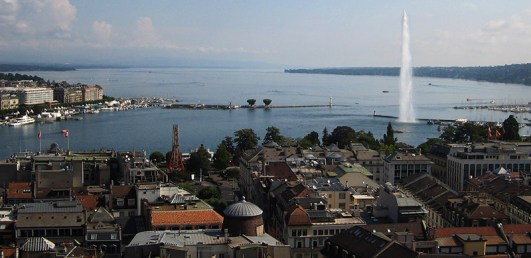 Lake_Geneva_petit